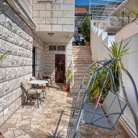 Guesthouse Victoria II Dubrovnik Exterior photo