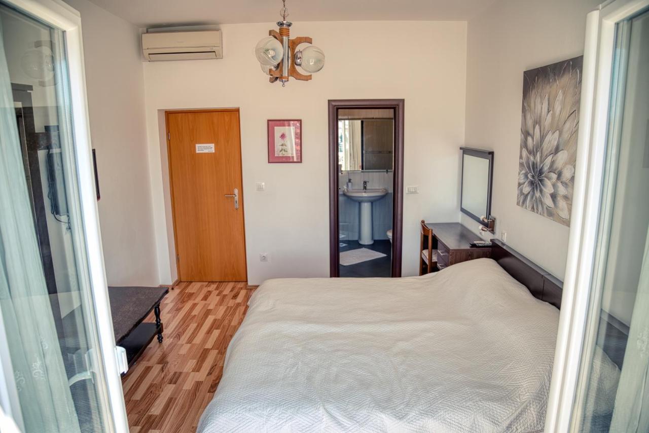 Apartma Victoria Ii